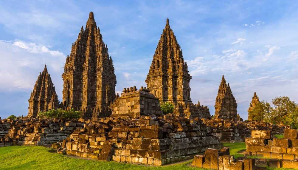 Asal Usul Candi Prambanan, Bukti Sejarah Perkembangan Agama Hindu di Indonesia
