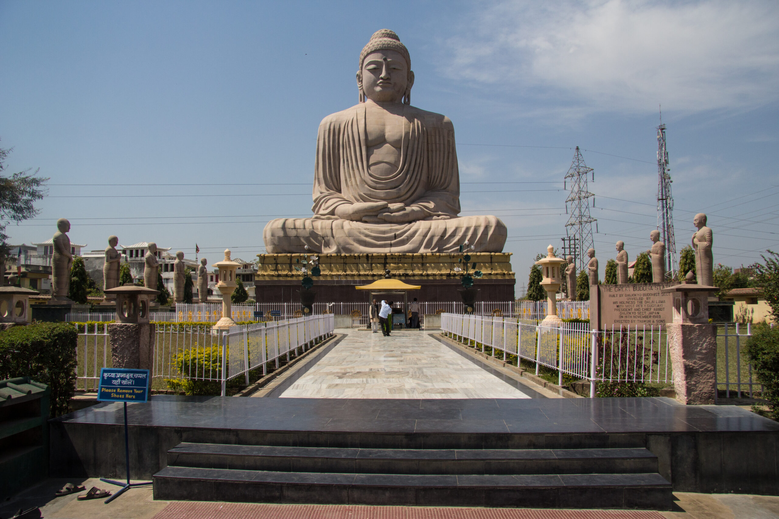 Wisata Sejarah 10 Tempat Umat Buddha di Regili, Wajib Sobat Kunjungi deh Guys!