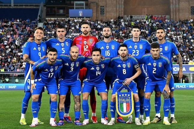 Prediksi Pemain Italia di Euro 2024: Formasi 3-4-2-1 atau 4-3-3?